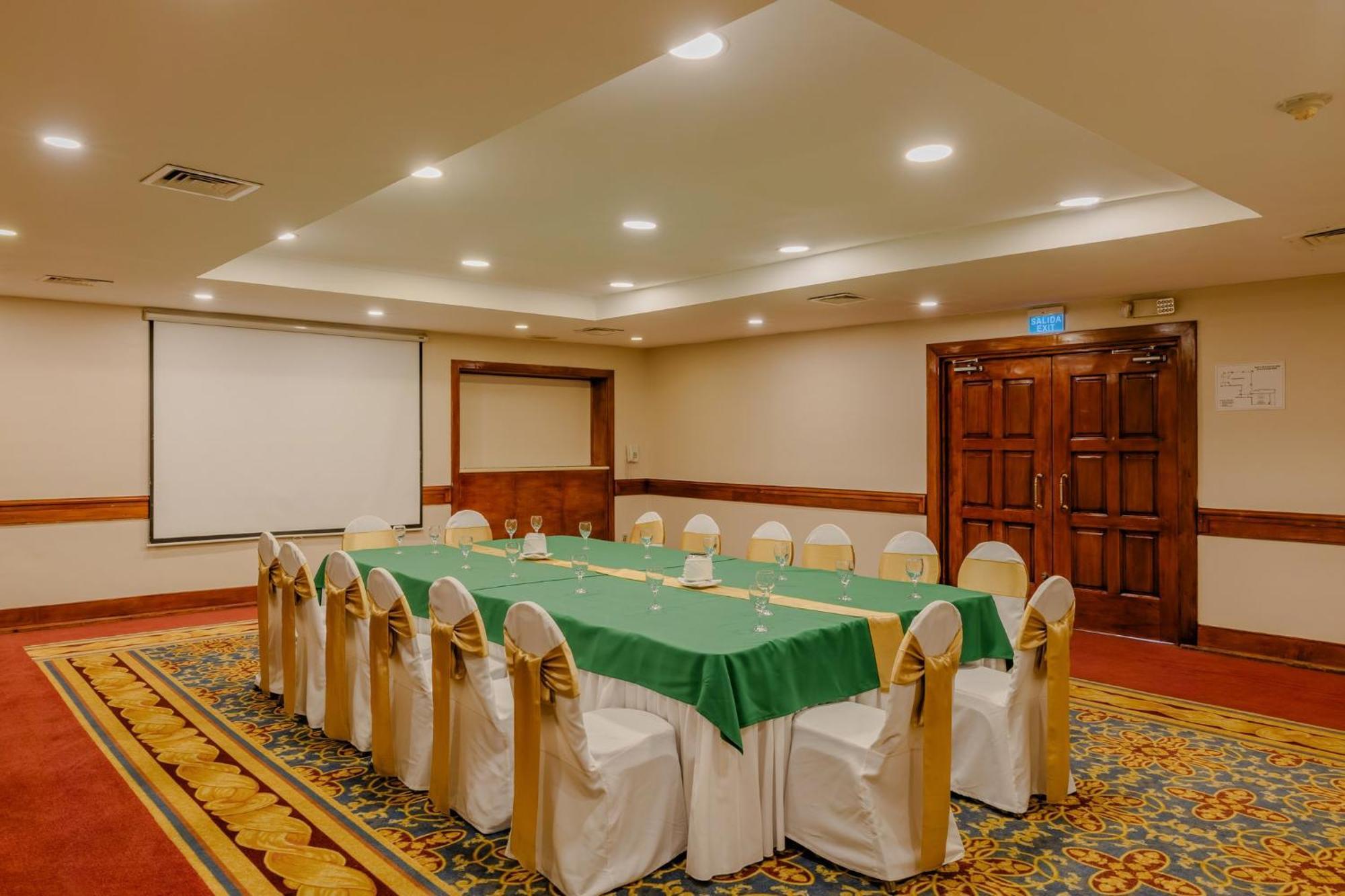 Holiday Inn Convention Center By Ihg Managua Extérieur photo